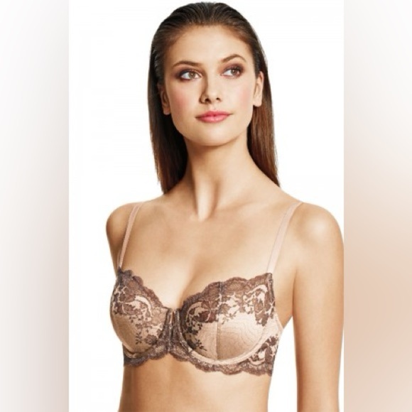 NEW Wacoal Lace Affair Underwire Bra 32C Color Nude Black - Picture 1 of 4